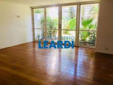 Casa com 4 Quartos à venda, 400m² no Jardim Luzitânia, São Paulo