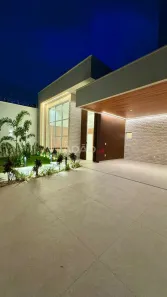 Casa com 4 Quartos à venda, 229m² no Parque Amazônia, Goiânia