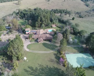 Fazenda/Sítio com 7 Quartos à venda, 1000m² no Área Rural de Sorocaba, Sorocaba