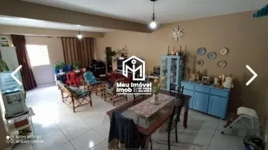 Casa com 3 Quartos à venda, 180m² no Setor Leste, Brasília