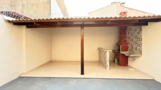 Casa com 3 Quartos à venda, 135m² no Setor Três Marias, Goiânia