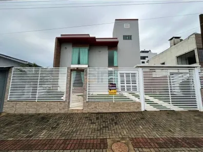 Casa com 4 Quartos à venda, 212m² no Efapi, Chapecó