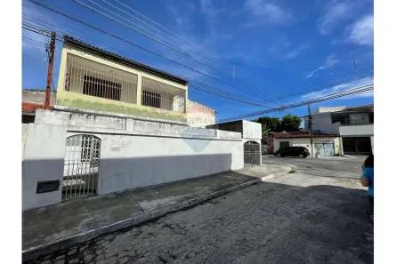 Casa com 6 Quartos à venda, 348m² no Ponto Novo, Aracaju