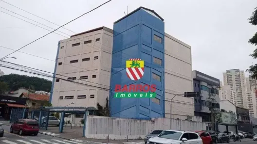 Prédio Comercial para alugar, 790m² no Jardim Bebedouro, Guarulhos