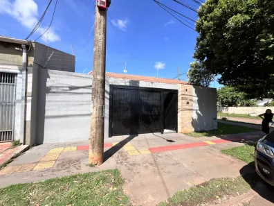 Casa com 3 Quartos à venda, 112m² no Caiçara, Campo Grande