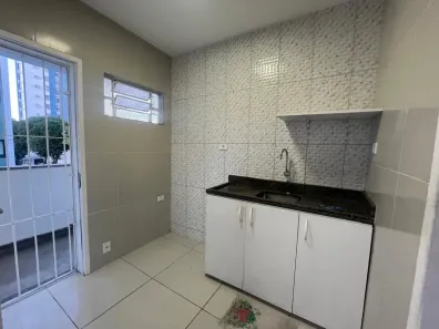 Apartamento com 3 Quartos para alugar, 84m² no Graças, Recife