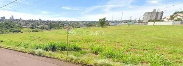 Lote/Terreno à venda, 455m² no FAG, Cascavel