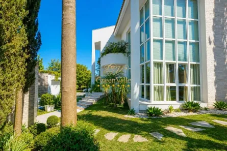 Casa com 4 Quartos à venda, 1261m² no Jardim Social, Curitiba