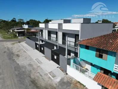 Sobrado com 3 Quartos à venda, 119m² no Bom Retiro, Matinhos