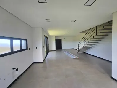 Casa com 3 Quartos à venda, 260m² no Vargem do Bom Jesus, Florianópolis
