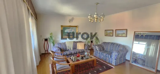Casa com 3 Quartos à venda, 324m² no Vila Embaré, Valinhos