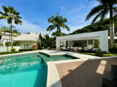 Casa de Condomínio com 4 Quartos à venda, 571m² no Balneário Praia do Pernambuco, Guarujá