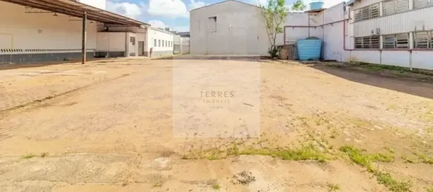 Galpão/Depósito/Armazém para alugar, 1500m² no Navegantes, Porto Alegre