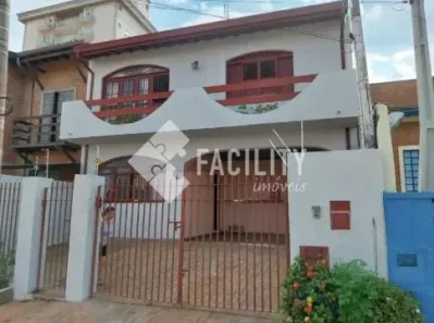 Sobrado com 3 Quartos à venda, 243m² no Vila Nova, Campinas