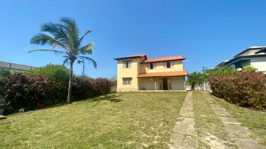 Casa com 8 Quartos à venda, 300m² no Peró, Cabo Frio