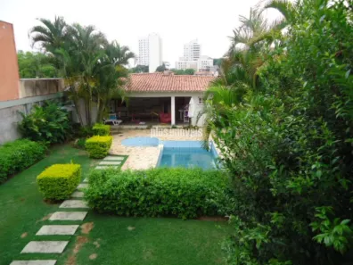 Sobrado com 3 Quartos à venda, 250m² no Jardim Leonor, São Paulo