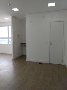 Sala Comercial à venda, 36m² no Centro, Jacareí