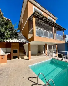 Casa de Condomínio com 3 Quartos à venda, 200m² no Maria Paula, São Gonçalo