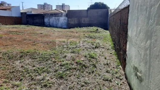 Lote/Terreno à venda, 250m² no Jardim Munique, São Carlos