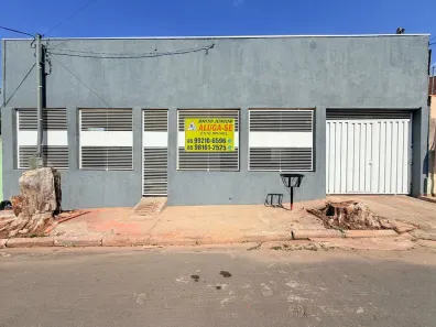 Casa com 3 Quartos para alugar, 150m² no Morada da Serra, Cuiabá