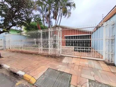 Casa com 3 Quartos para alugar, 542m² no Centro, Araraquara