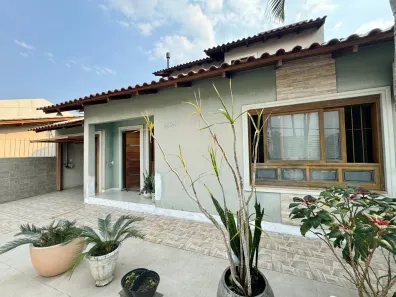 Sobrado com 3 Quartos à venda, 178m² no Estância Velha, Canoas