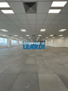 Sala Comercial para venda ou aluguel, 1000m² no Alphaville Centro Industrial e Empresarial/Alphaville., Barueri