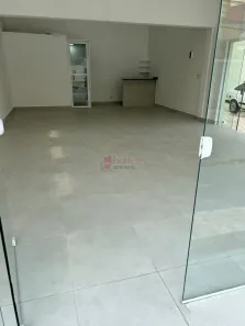 Prédio Comercial para alugar, 200m² no Vila Agrícola, Jundiaí