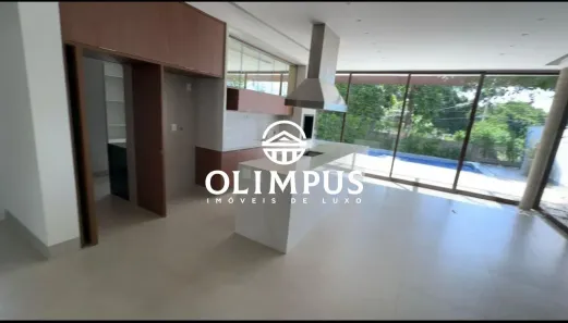 Casa de Condomínio com 3 Quartos para alugar, 323m² no Gávea, Uberlândia