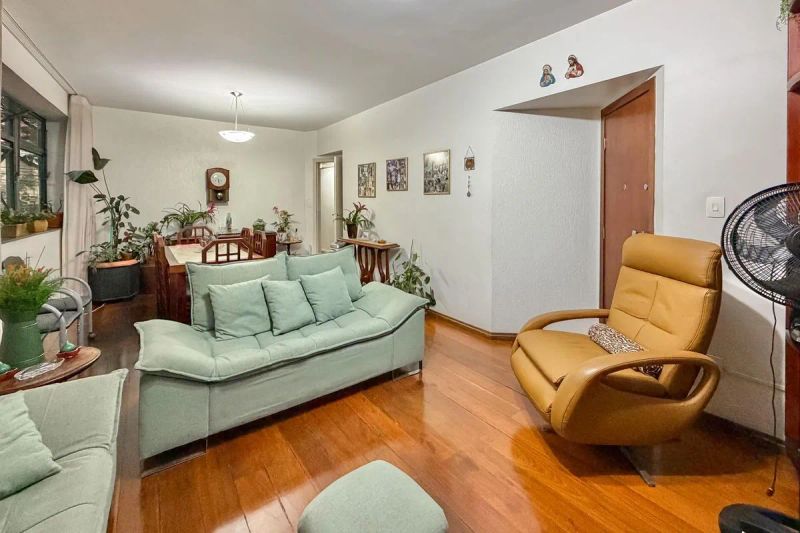 Apartamento com 3 quartos — Sion, Belo Horizonte