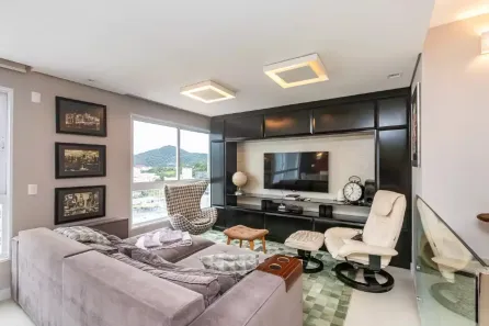 Cobertura com 3 Quartos para alugar, 263m² no Pioneiros, Balneário Camboriú