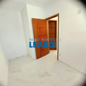 Apartamento com 2 Quartos à venda, 37m² no Vila Marieta, São Paulo