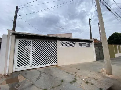 Casa com 2 Quartos à venda, 133m² no Jardim Adalgisa, Araraquara