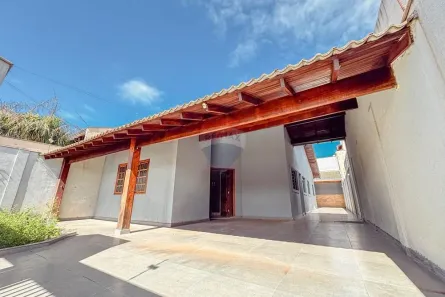 Casa com 3 Quartos à venda, 158m² no Jardim Santa Alice, Londrina