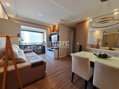 Apartamento com 2 Quartos à venda, 61m² no Aclimação, São Paulo