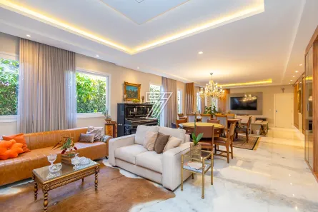Casa de Condomínio com 4 Quartos à venda, 360m² no Butiatuvinha, Curitiba