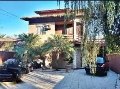 Casa com 4 Quartos à venda, 270m² no Barra do Aririú, Palhoça