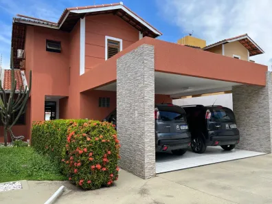 Sobrado com 3 Quartos à venda, 267m² no Capim Macio, Natal
