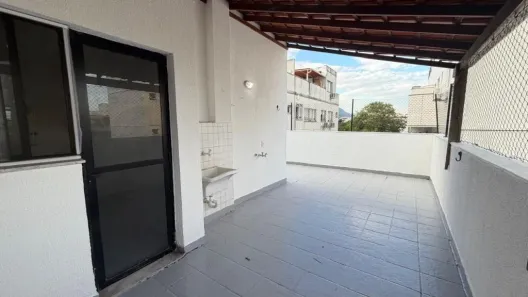 Cobertura com 2 Quartos para alugar, 135m² no Recreio dos Bandeirantes, Rio de Janeiro