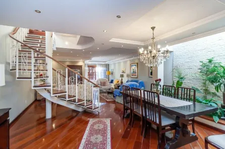 Casa com 4 Quartos à venda, 400m² no Auxiliadora, Porto Alegre