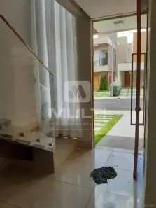 Casa de Condomínio com 3 Quartos para alugar, 150m² no Granja Marileusa, Uberlândia