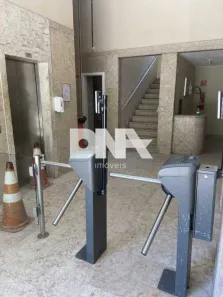 Sala Comercial à venda, 160m² no Saúde, Rio de Janeiro