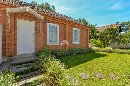 Casa com 5 Quartos à venda, 278m² no Jardim Social, Curitiba