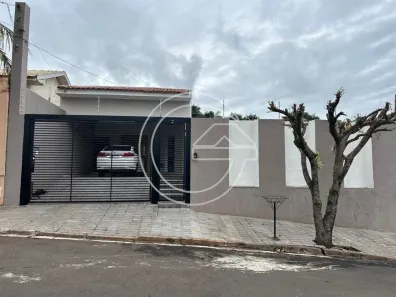 Casa com 3 Quartos à venda, 218m² no Centro, Marília