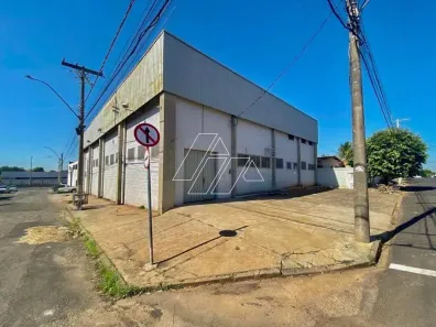 Galpão/Depósito/Armazém para alugar, 700m² no Jardim Vitória, Marília