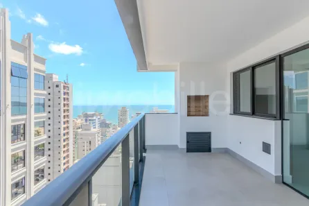 Apartamento com 3 Quartos à venda, 123m² no Meia Praia, Itapema