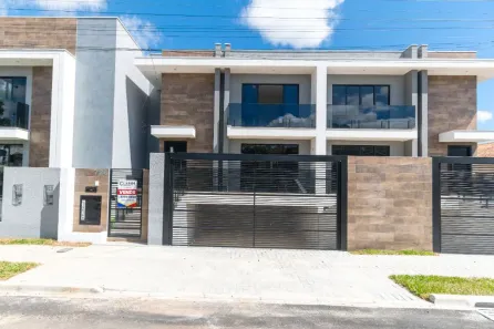 Sobrado com 3 Quartos à venda, 203m² no Centro, Campo Largo