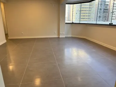 Apartamento com 3 Quartos à venda, 122m² no Setor Bueno, Goiânia