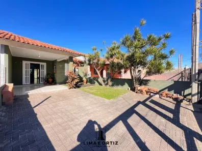 Casa com 2 Quartos à venda, 75m² no Centro, Imbé