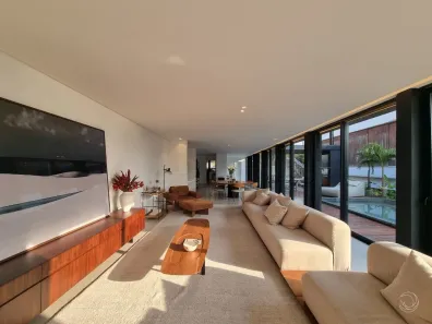Casa de Condomínio com 4 Quartos à venda, 484m² no Cacupé, Florianópolis